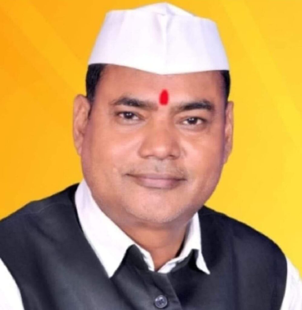राकेश शरण मिश्र (सँयुक्त अधिवक्ता महासंघ प्रदेश अध्यक्ष)