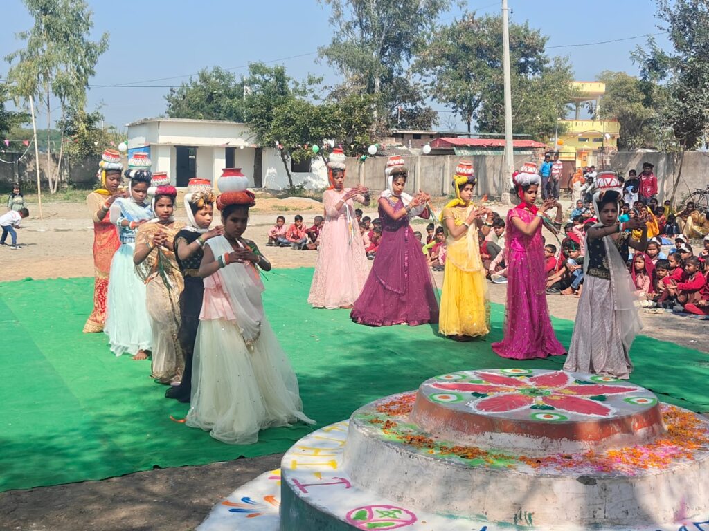 कंपोजिट विद्यालय कैथी का वार्षिकोत्सव समारोह सकुशल संपन्न