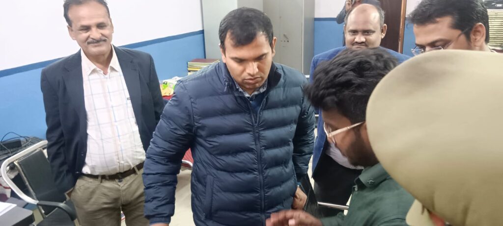 उत्तर प्रदेश पुलिस भर्ती परीक्षा दूसरे दिन की परीक्षा सकुशल व शांतिपूर्ण ढंग से हुई सम्पन्न