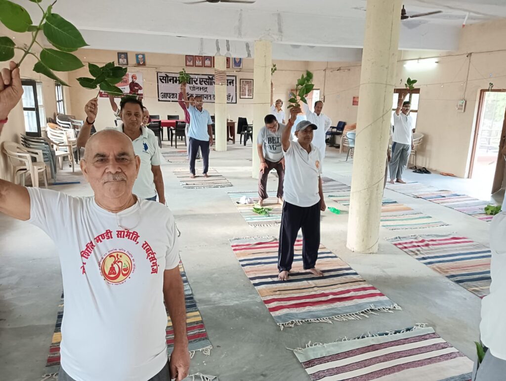 जड़ी बूटी दिवस के रूप में मनाया गया आचार्य बाल कृष्ण का जन्मदिन